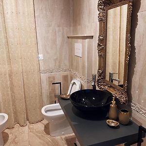 Private Bathroom King Room